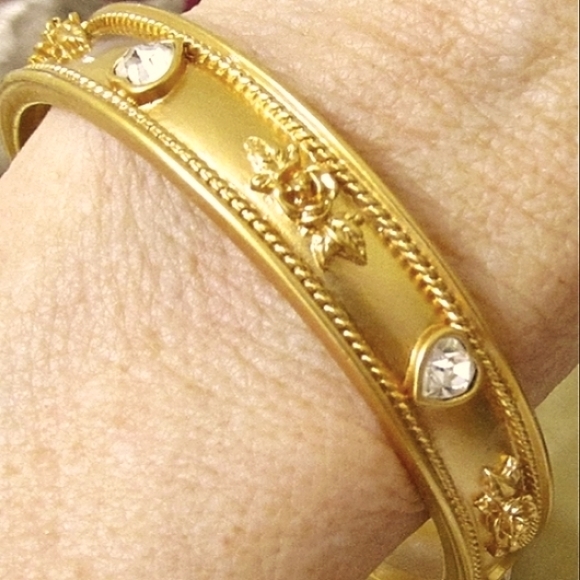 💛  Elizabeth Taylor LOVE BLOOMS Gold Bangle Bracelet NEW - Picture 4 of 12